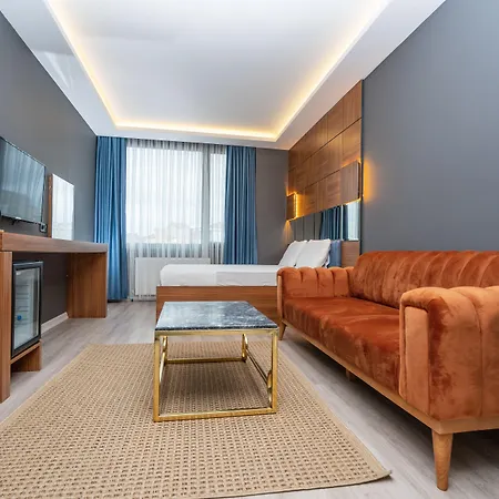 Hotel Center *